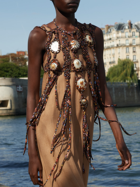 Discover the SS22 collection