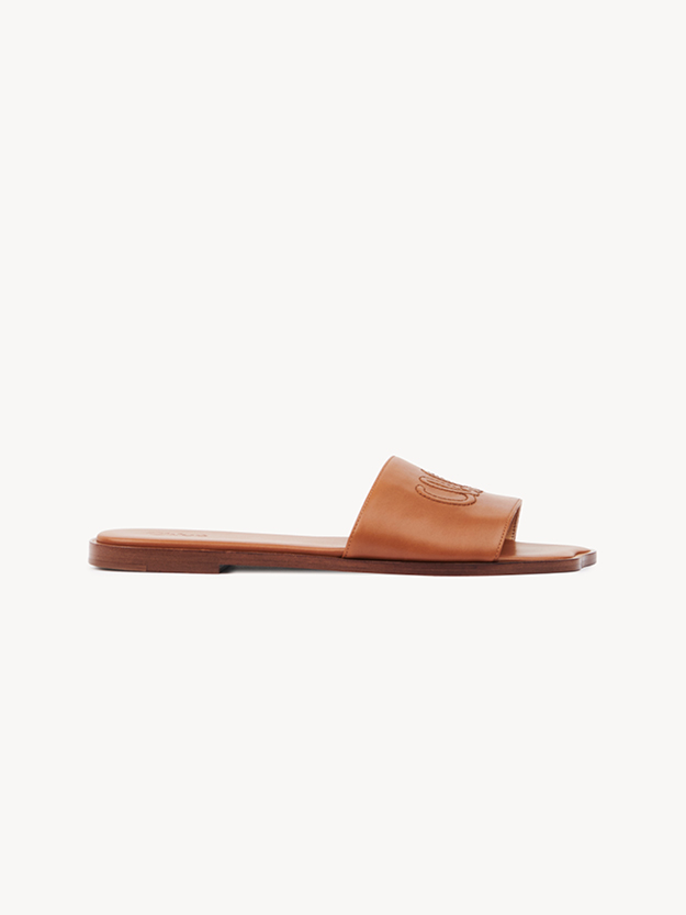 Chloé Soleil slide